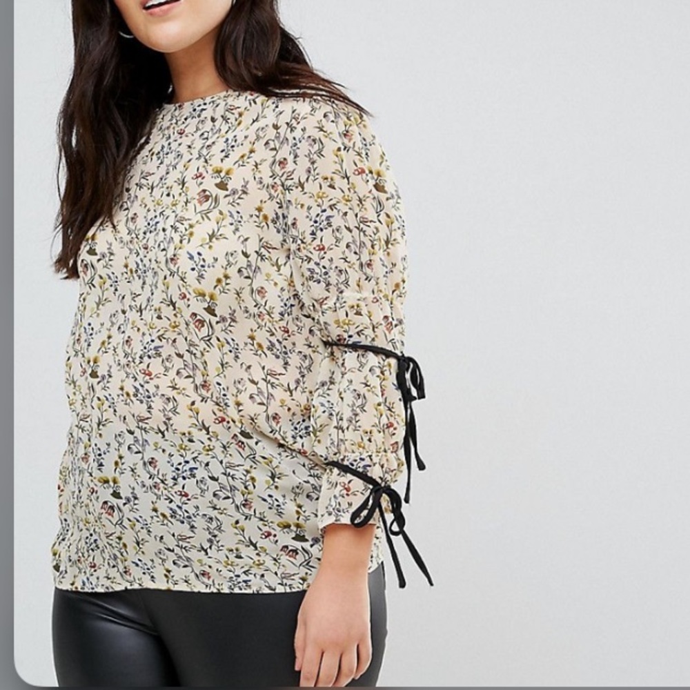 Fashion union floral top